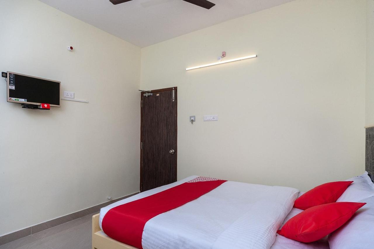 Oyo Hotel Sannidhi Residency Tirupati Dış mekan fotoğraf