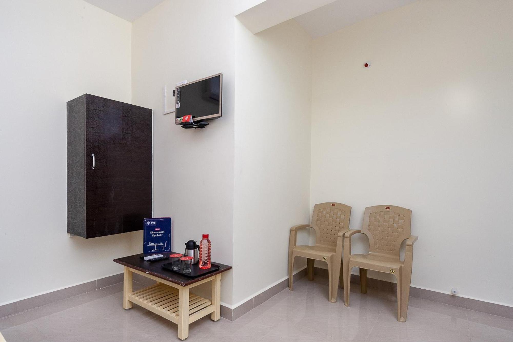 Oyo Hotel Sannidhi Residency Tirupati Dış mekan fotoğraf