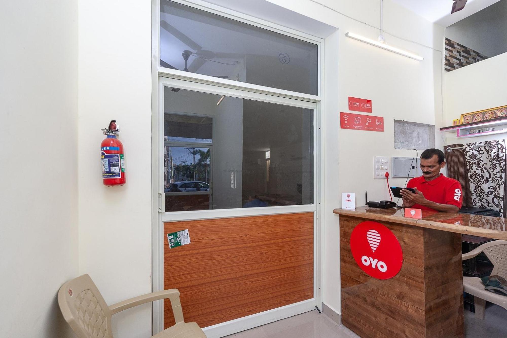 Oyo Hotel Sannidhi Residency Tirupati Dış mekan fotoğraf